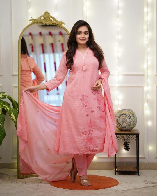 Jaipuri cotton 3pcs wholesale kurti market in navi mumbai